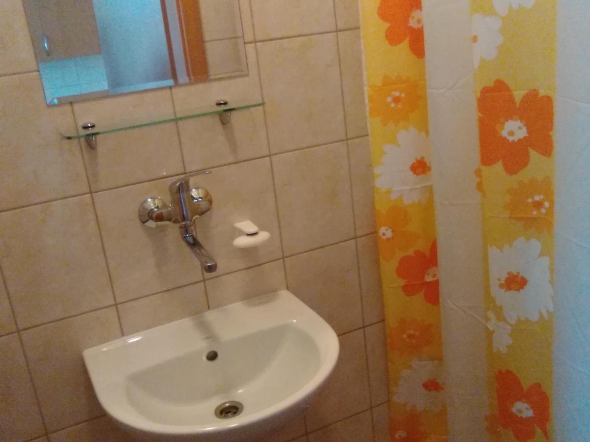Privat Sulamit Hotel Podhájska Buitenkant foto